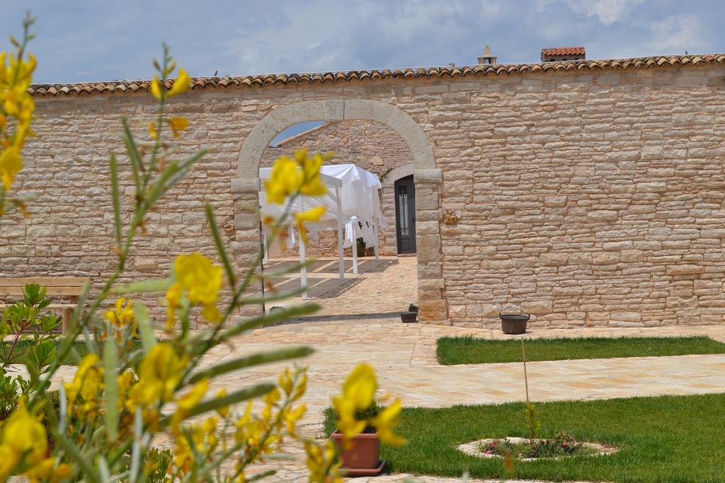 Masseria Revinaldi Villa Castel Del Monte  Exterior photo